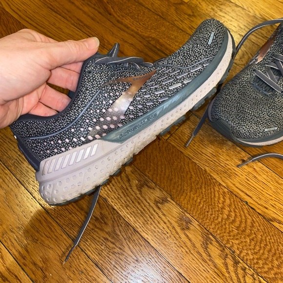 Brooks Adrenaline GTS 21 - Picture 7 of 8
